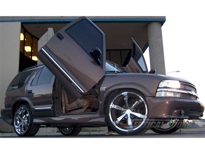 Vertical Doors VDCCHEVYBL9504 Lambo Vertical Door Kit for 1995-2005 Chevrolet BLAZER