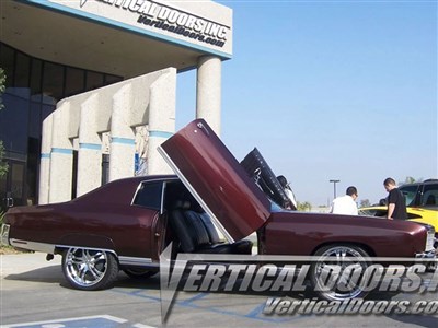 Vertical Doors VDCCHEVYMC7072 Lambo Vertical Door Kit for 1970-1972 Chevrolet Monte Carlo