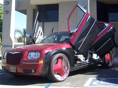 Vertical Doors Front & Rear Vertical Lambo Scissor Door Discount Combo for 2004-2010 Chrysler 300