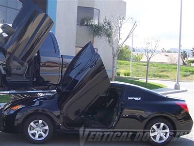 Vertical Doors VDCCRYSEB0106 Lambo Vertical Door Kit for 2001-2006 Chrysler Sebring