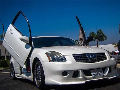 Vertical Doors VDCNMAX0408 Lambo Vertical Door Kit for 2004-2008 Nissan Maxima 4-Door